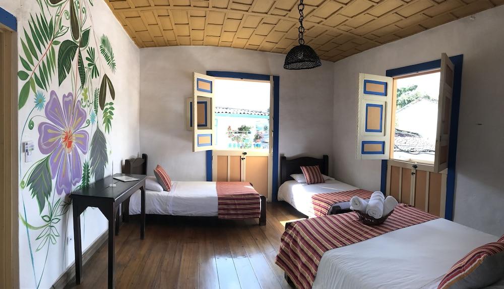 Hostal Ciudad De Segorbe Vandrarhem Salento Exteriör bild